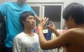 儿童恶搞拍照片的视频，儿童搞怪照片怎么拍